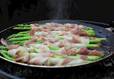 VEČERA – Šparoge sa pancetom